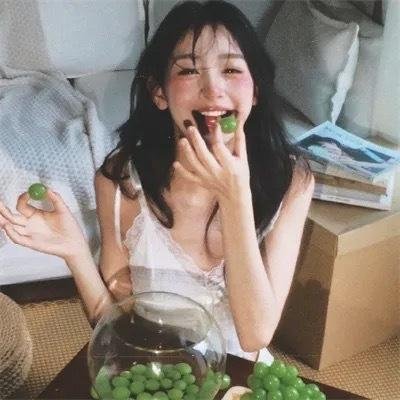 配角